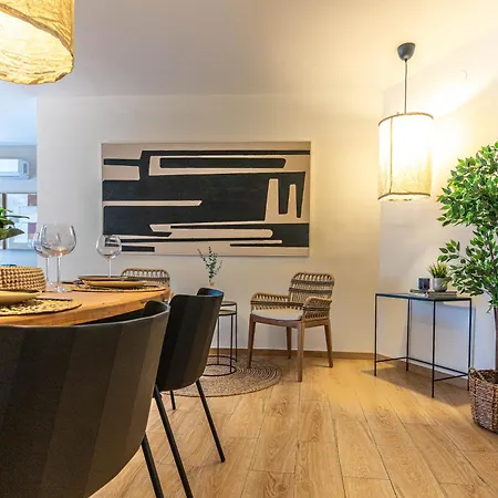Sagrada Familia Apartment *