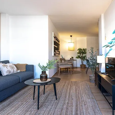 Sagrada Familia Apartment *